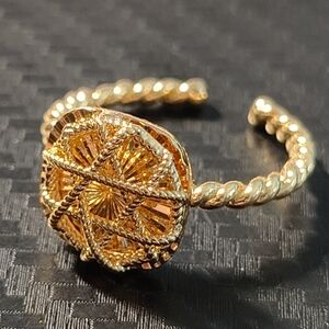 Elegant Gold-Tone Twisted Band Ring